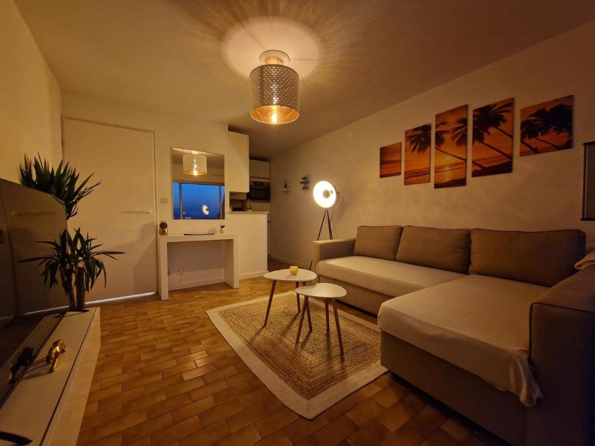 1ere Ligne Piscine Terrasse Au Bord De La Front De Avec 6 Vélos Appartement *